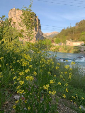 Le long du Verdon, Castellane